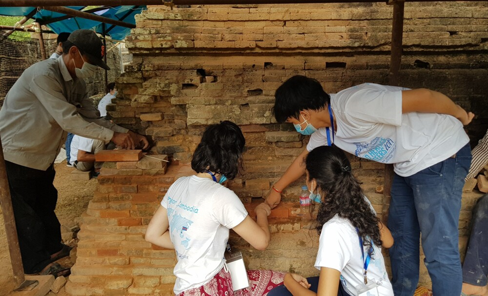 Join the World Heritage Volunteers 2023 Campaign - Working on the Future